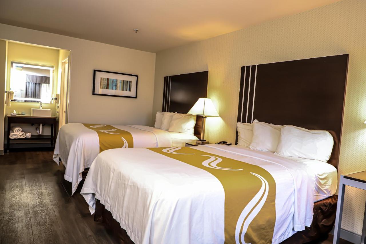 Quality Inn & Suites Camarillo-Oxnard Ngoại thất bức ảnh