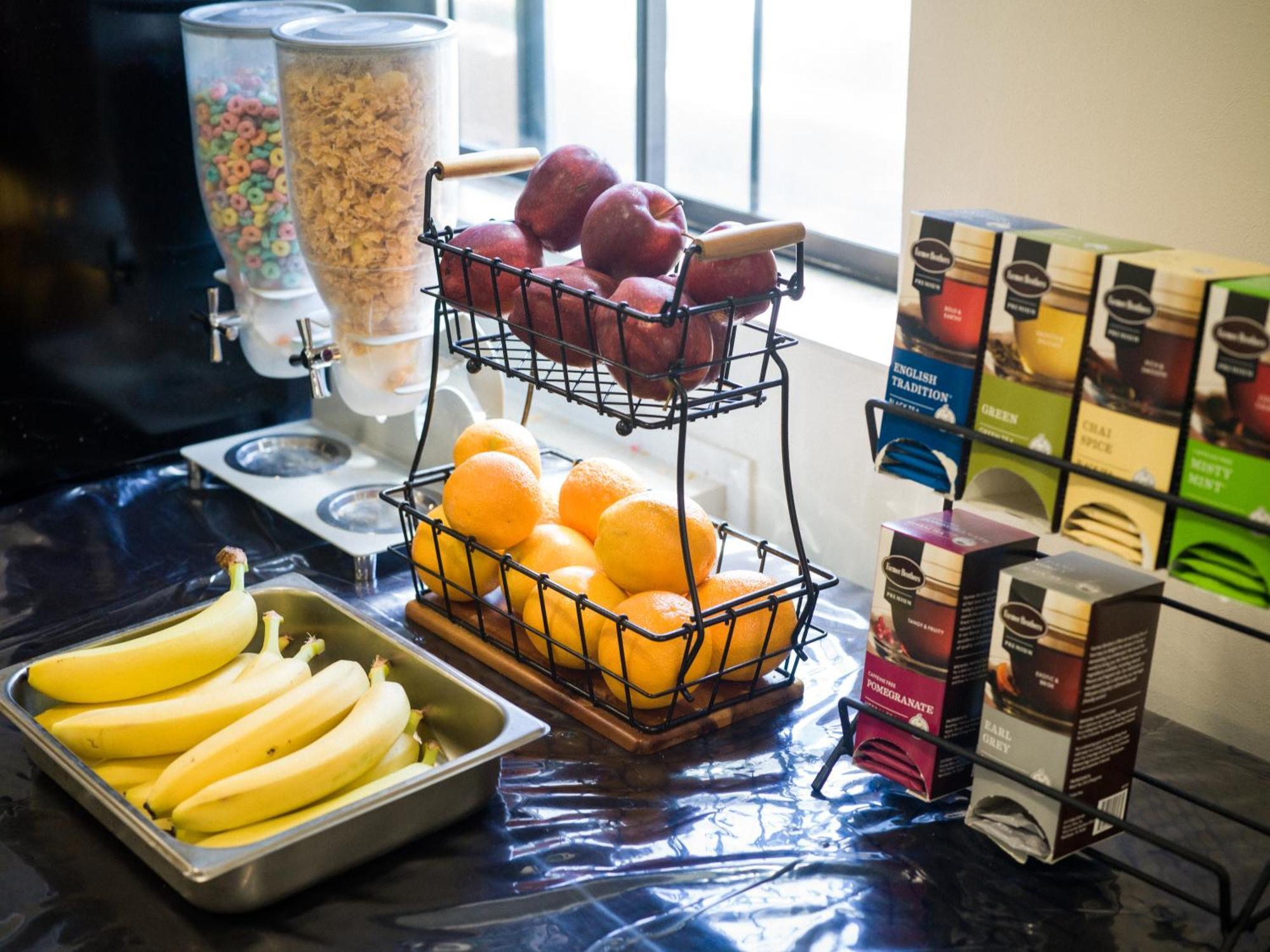 Quality Inn & Suites Camarillo-Oxnard Ngoại thất bức ảnh