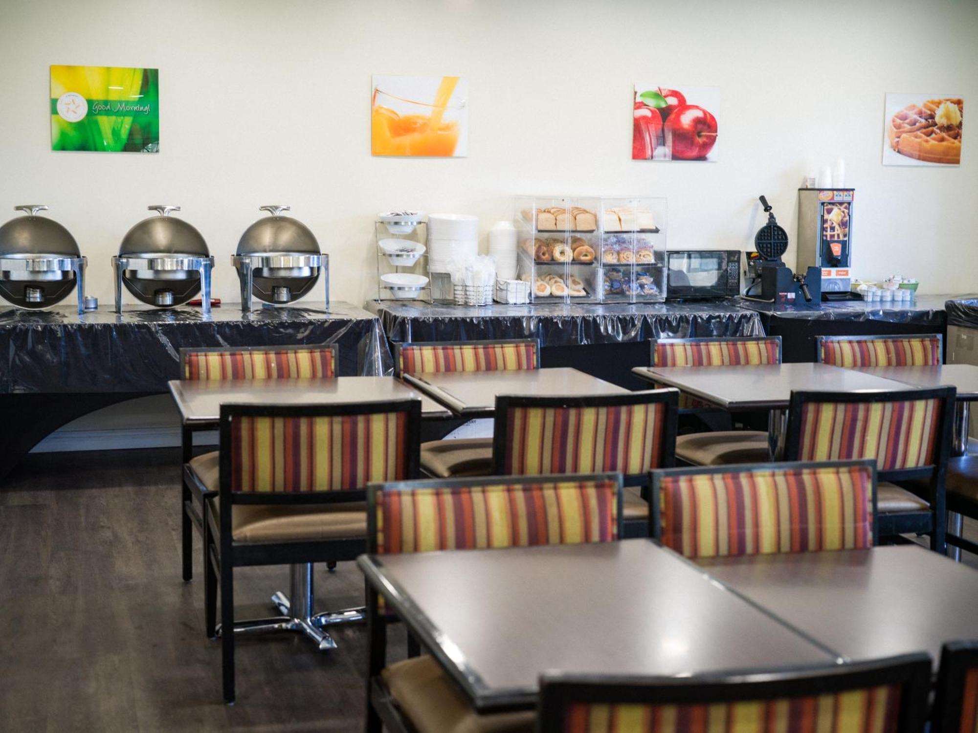 Quality Inn & Suites Camarillo-Oxnard Ngoại thất bức ảnh