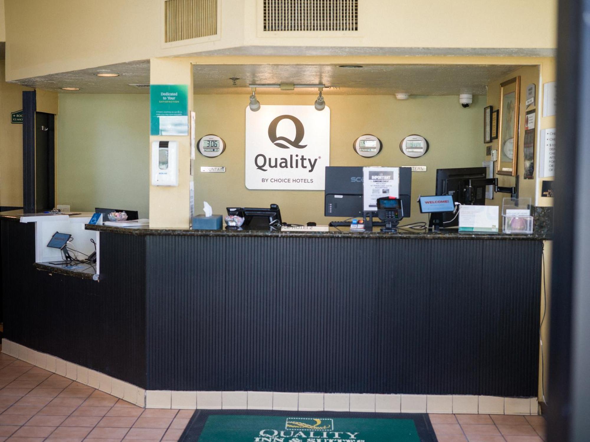 Quality Inn & Suites Camarillo-Oxnard Ngoại thất bức ảnh