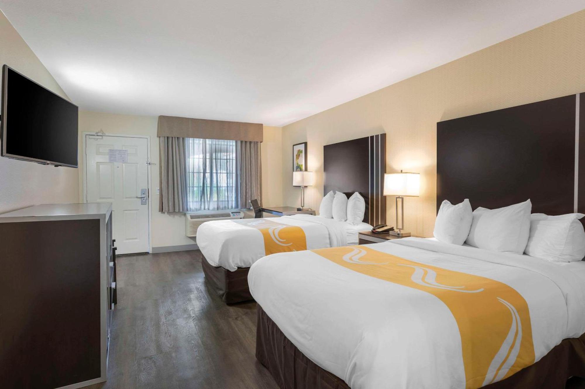 Quality Inn & Suites Camarillo-Oxnard Ngoại thất bức ảnh