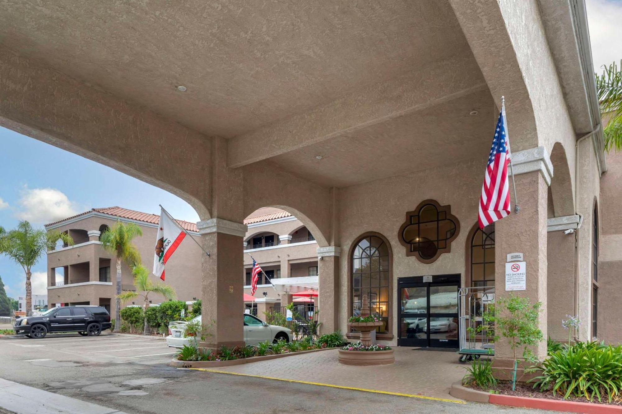 Quality Inn & Suites Camarillo-Oxnard Ngoại thất bức ảnh